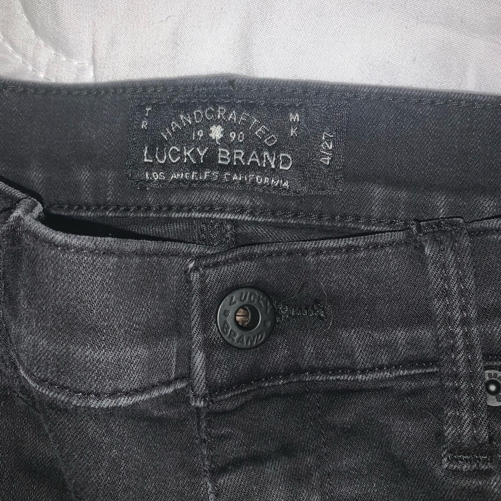 LUCKY BRAND BLACK SKINNY JEANS 4
